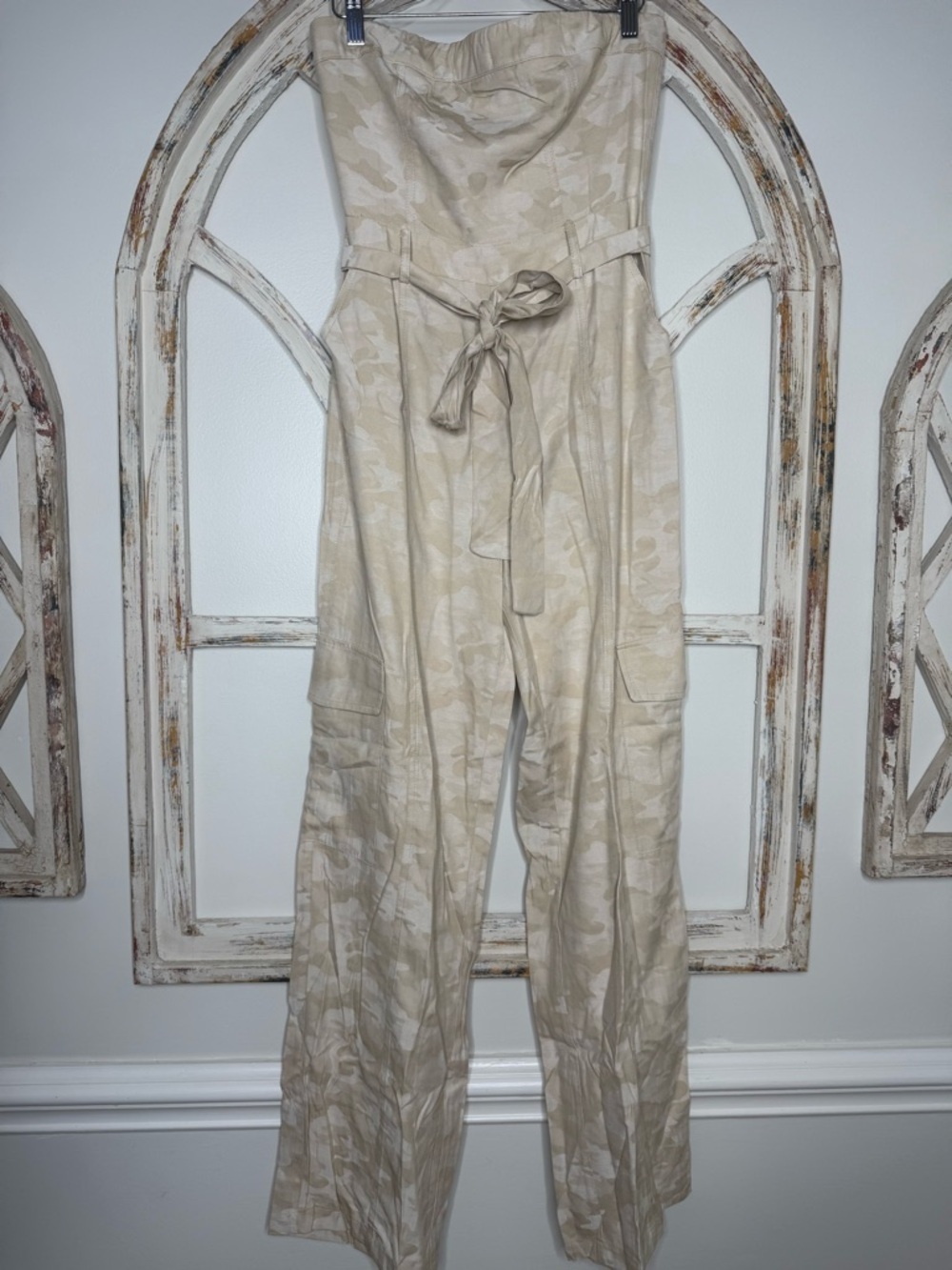 Needii Wide-Leg Strapless Jumpsuit in Beige Camo- Sz Small- NWT